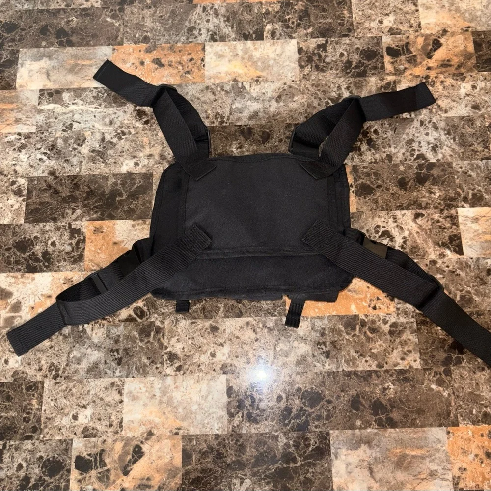 Tactical Chest Bag Carrier – Adjustable Crossbody Utility Pack✅✅‼️